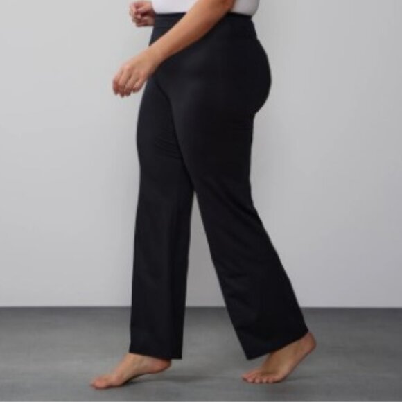 NY&Co Mid Rise Bootcut Yoga Pant - Picture 2 of 9